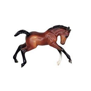 Breyer Stablemate Scrambling Foal Baby Horse Stable Surprise Bay #6049 *BODY*